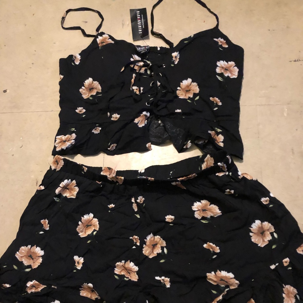 Two piece floral set